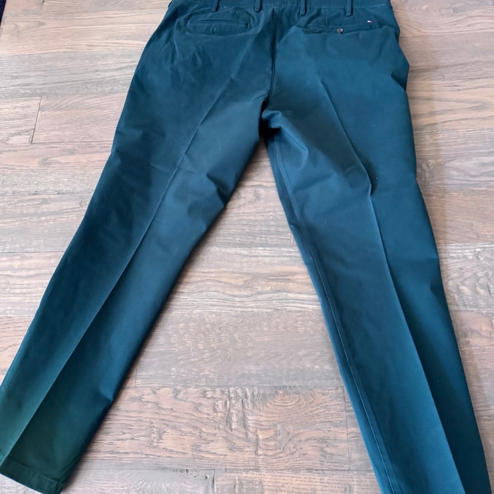 Tommy Hilfiger Men's dark green Chinos
